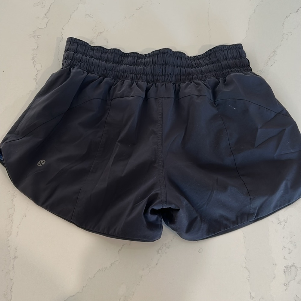 Lululemon Choose a Side reversible shorts 3 Sun Dazed Multi Blue/Black Night SZ4